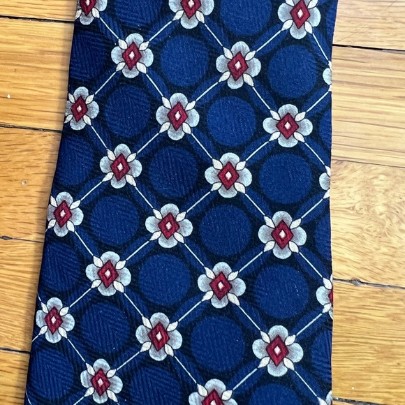 LOT OF 3 COUNTESS MARA SILK TIES - Picture 4 of 12